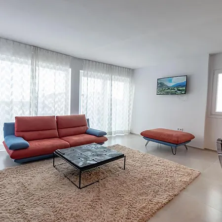 Puerto Banus Apartment *